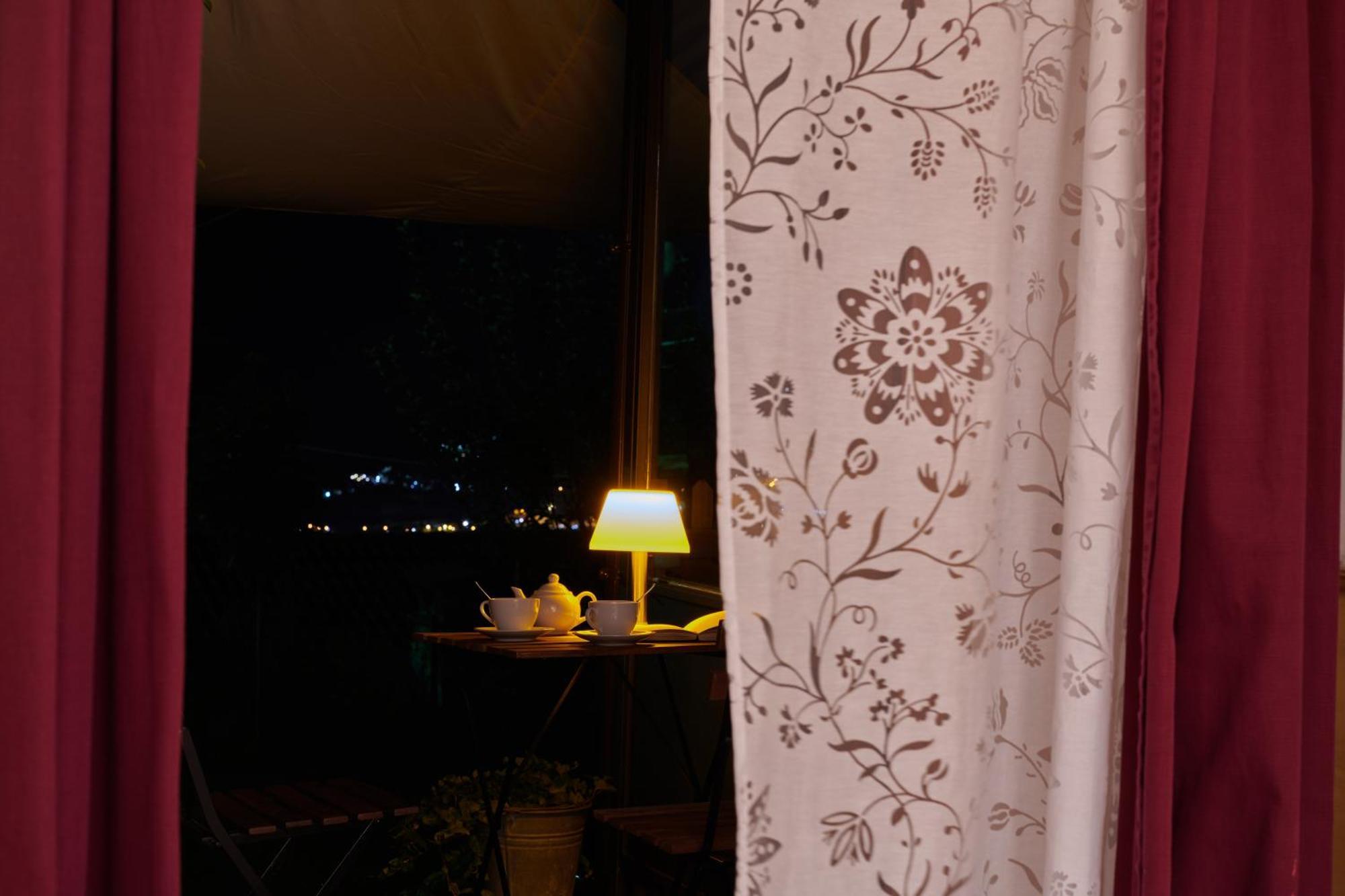 Le Rosier B&B E Appartamento Saint-Vincent Ruang foto