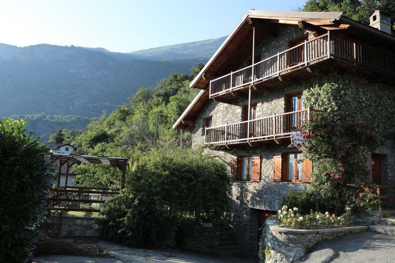 Le Rosier B&B E Appartamento Saint-Vincent Bagian luar foto